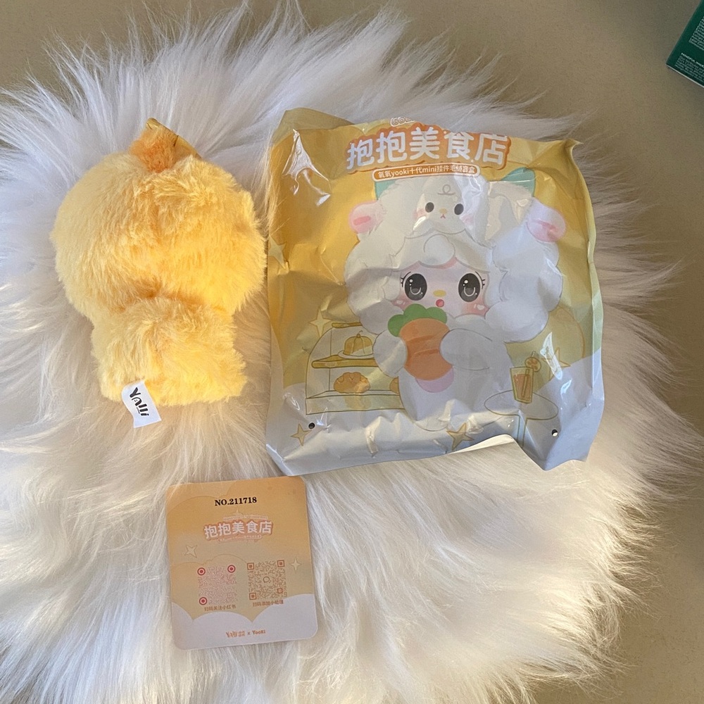 Yooki gourmet restaurant series confirmed plush vinyl keychain/ orange chick - Picture 7 of 11